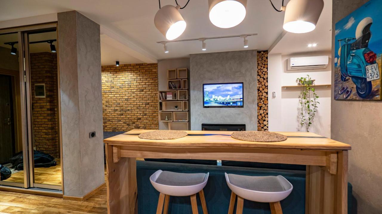 Politech Ecoloft Studios Kyiv Exterior photo